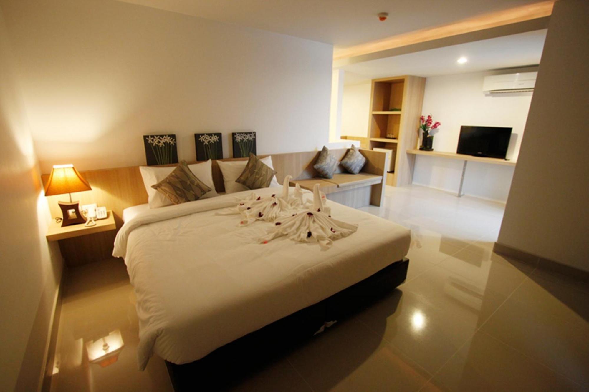 Memo Suite Pattaya Room photo